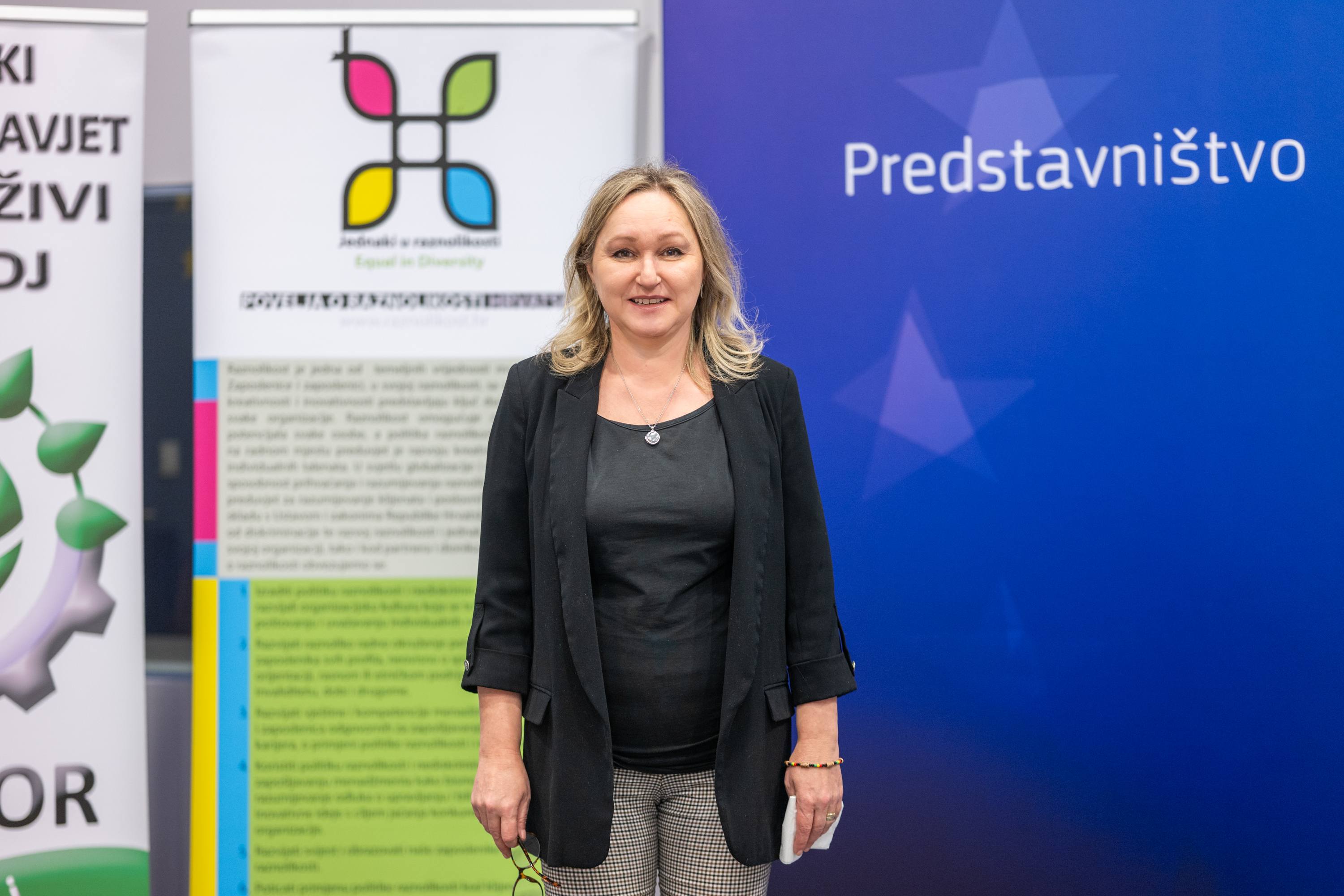 Konf AI galerija - fotografija 4