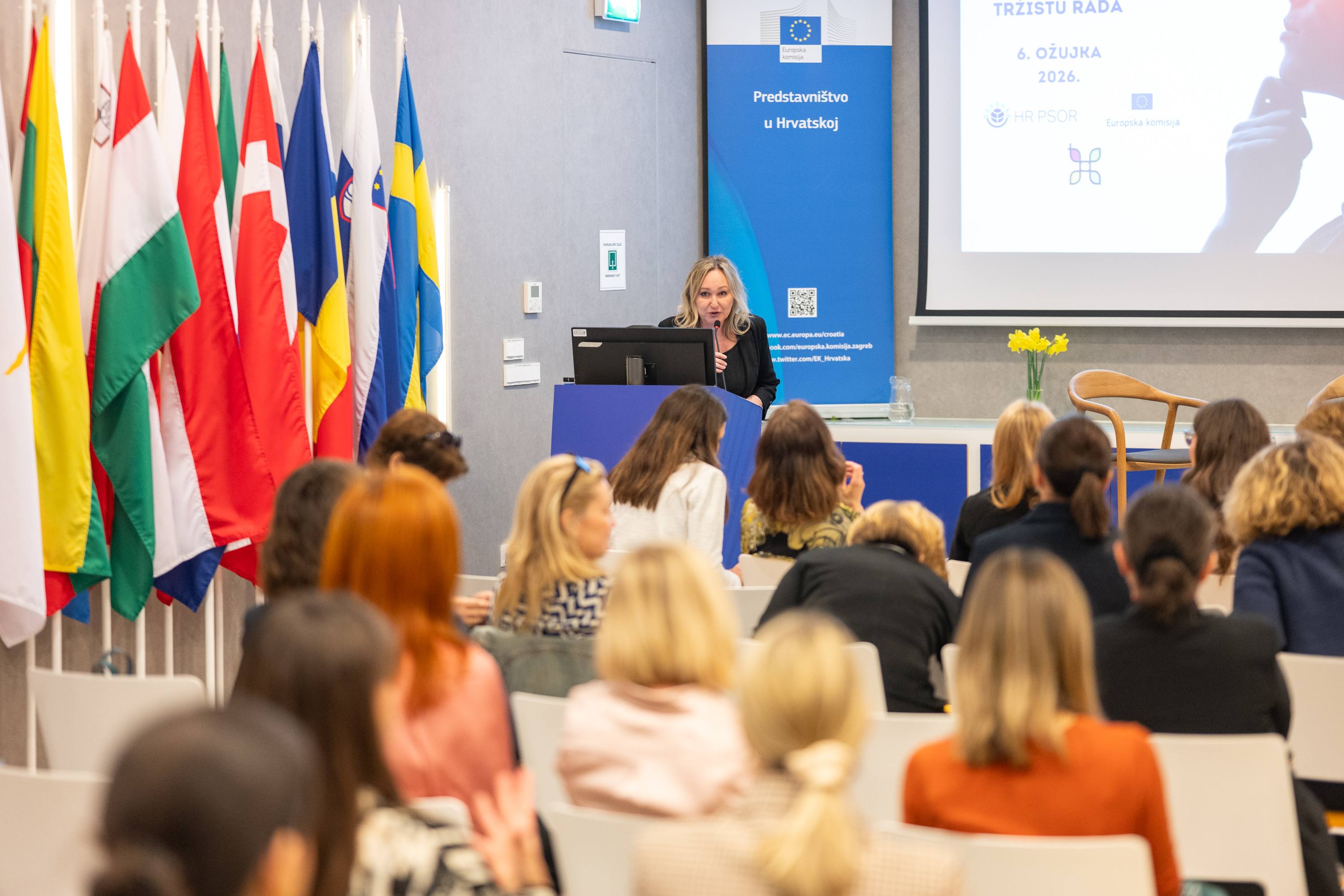 Konf AI galerija - fotografija 16