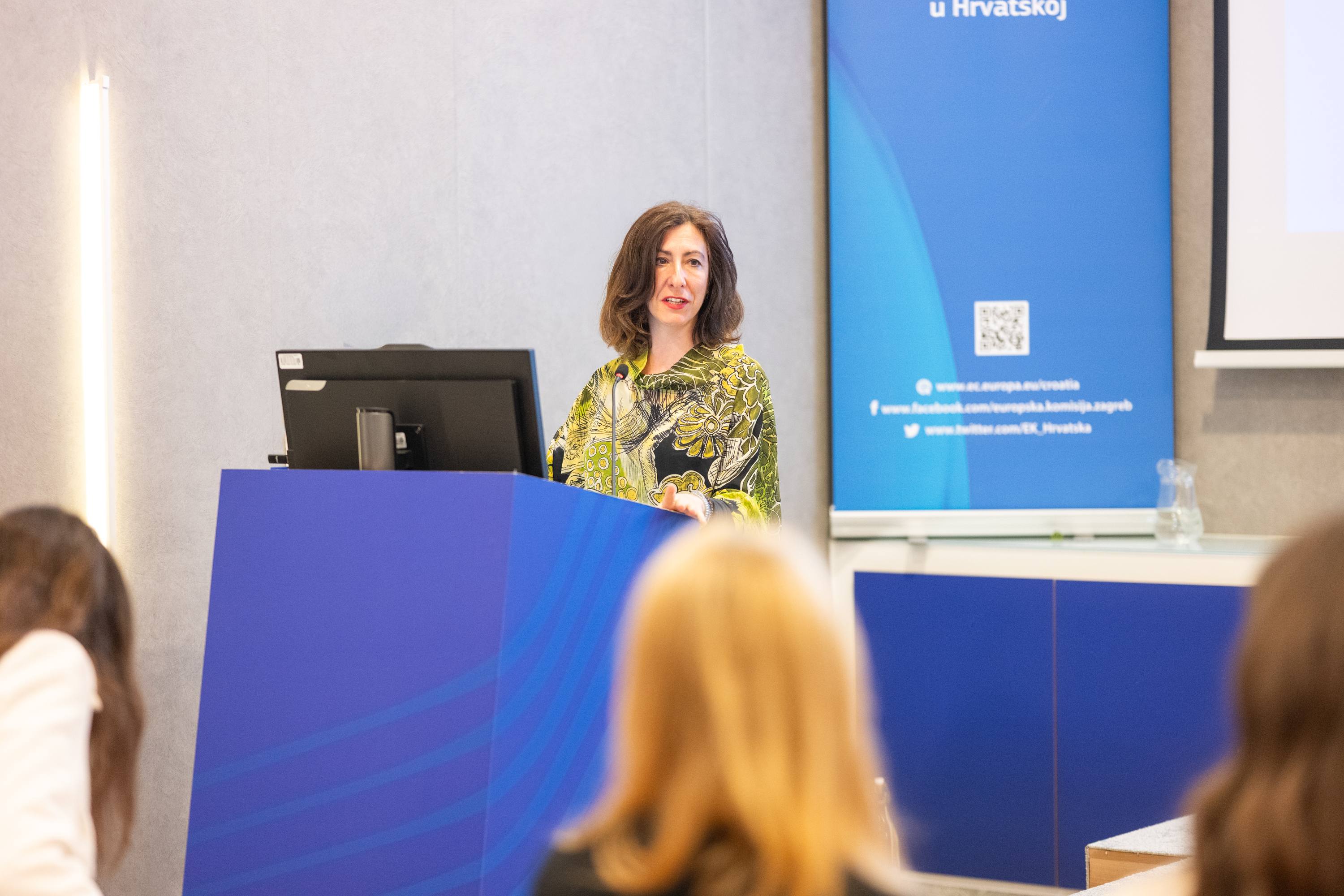 Konf AI galerija - fotografija 35