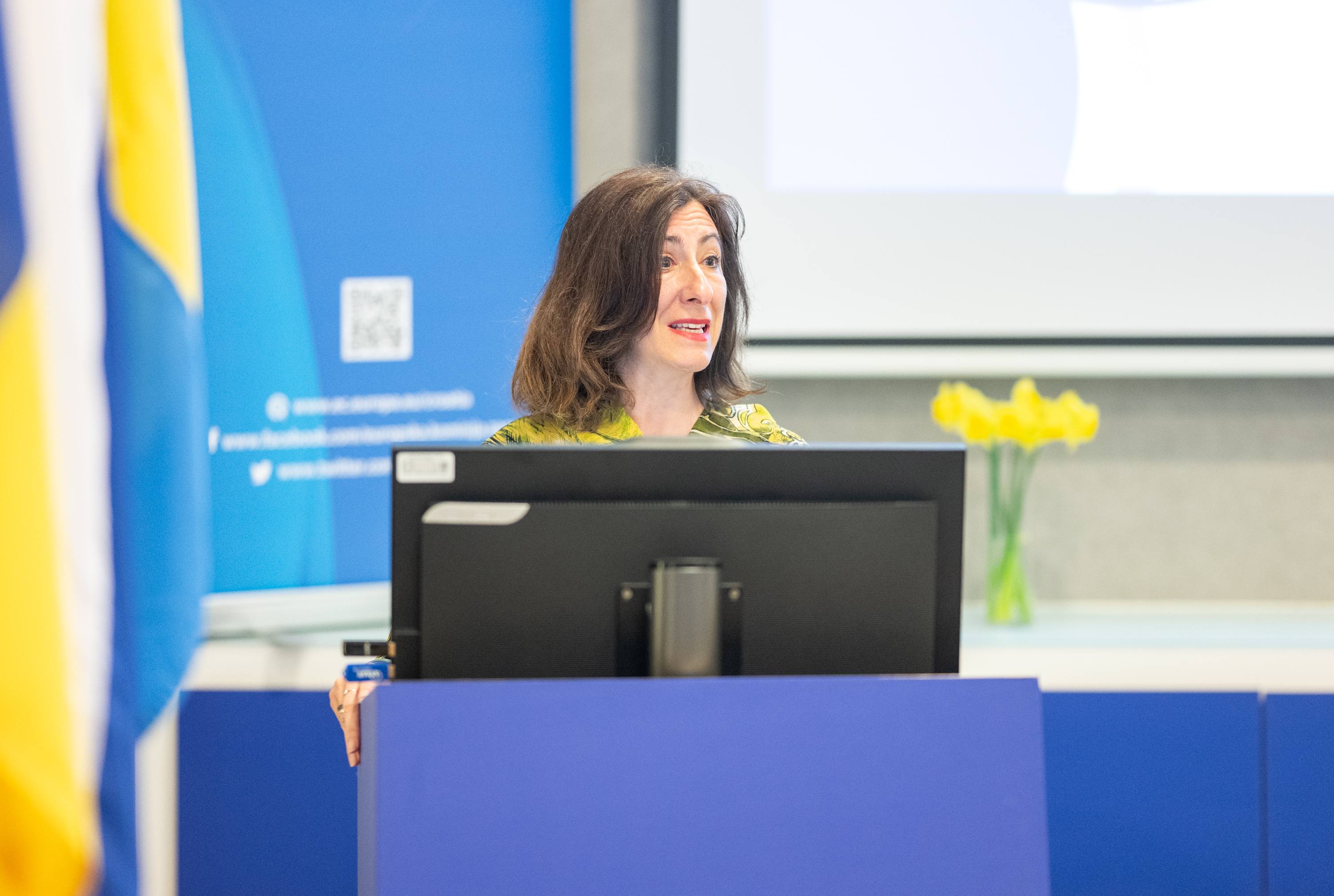 Konf AI galerija - fotografija 36