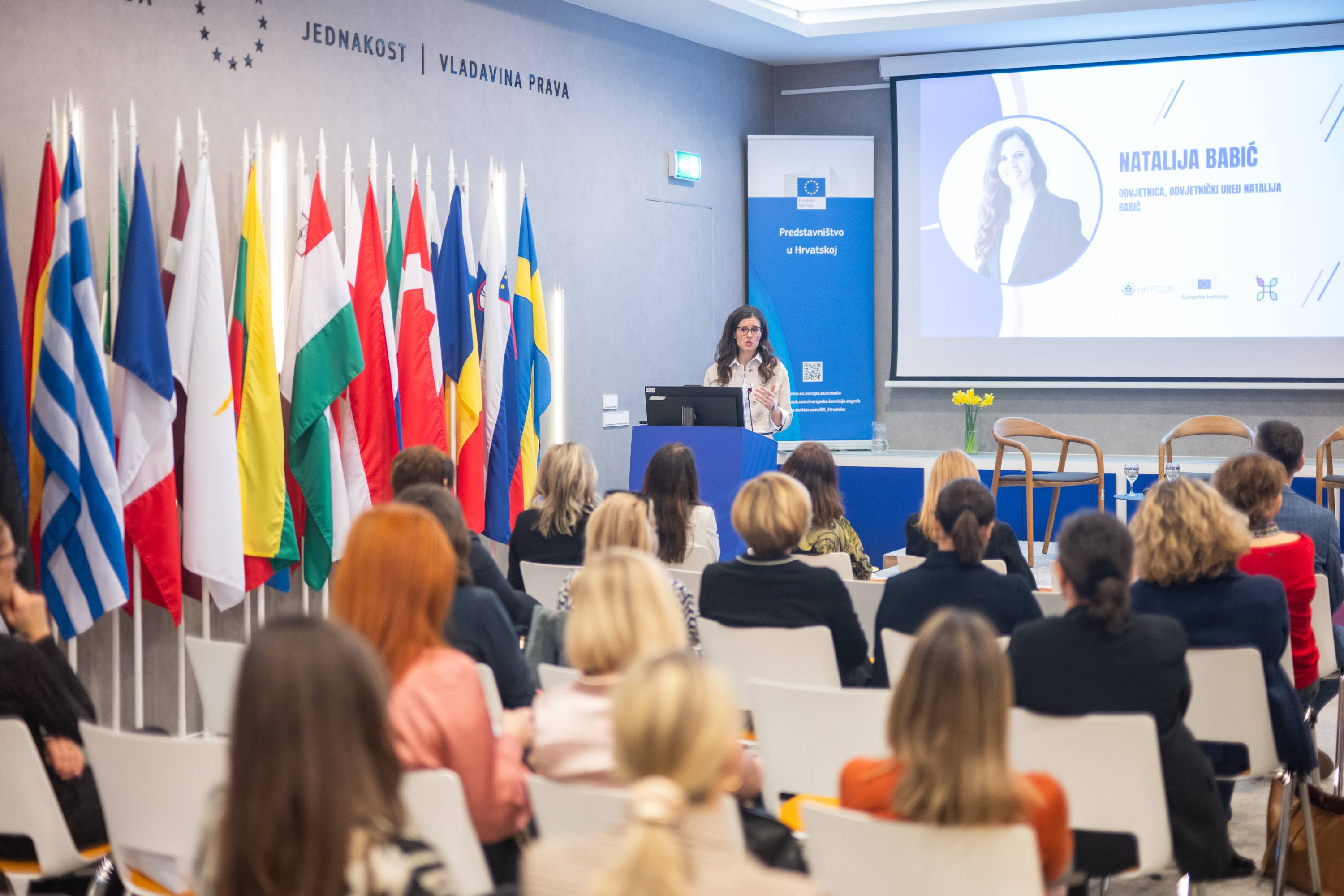 Konf AI galerija - fotografija 56