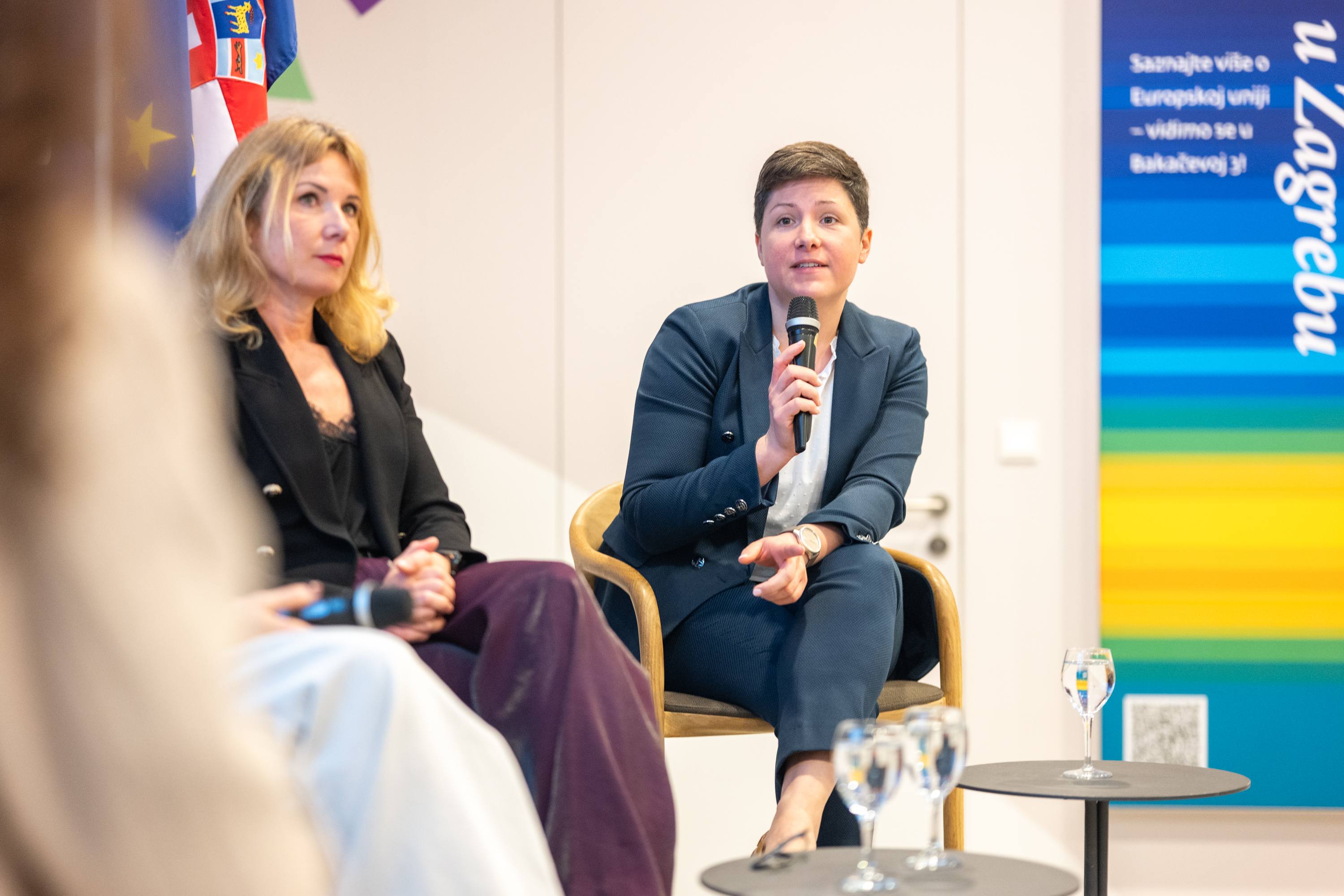 Konf AI galerija - fotografija 65