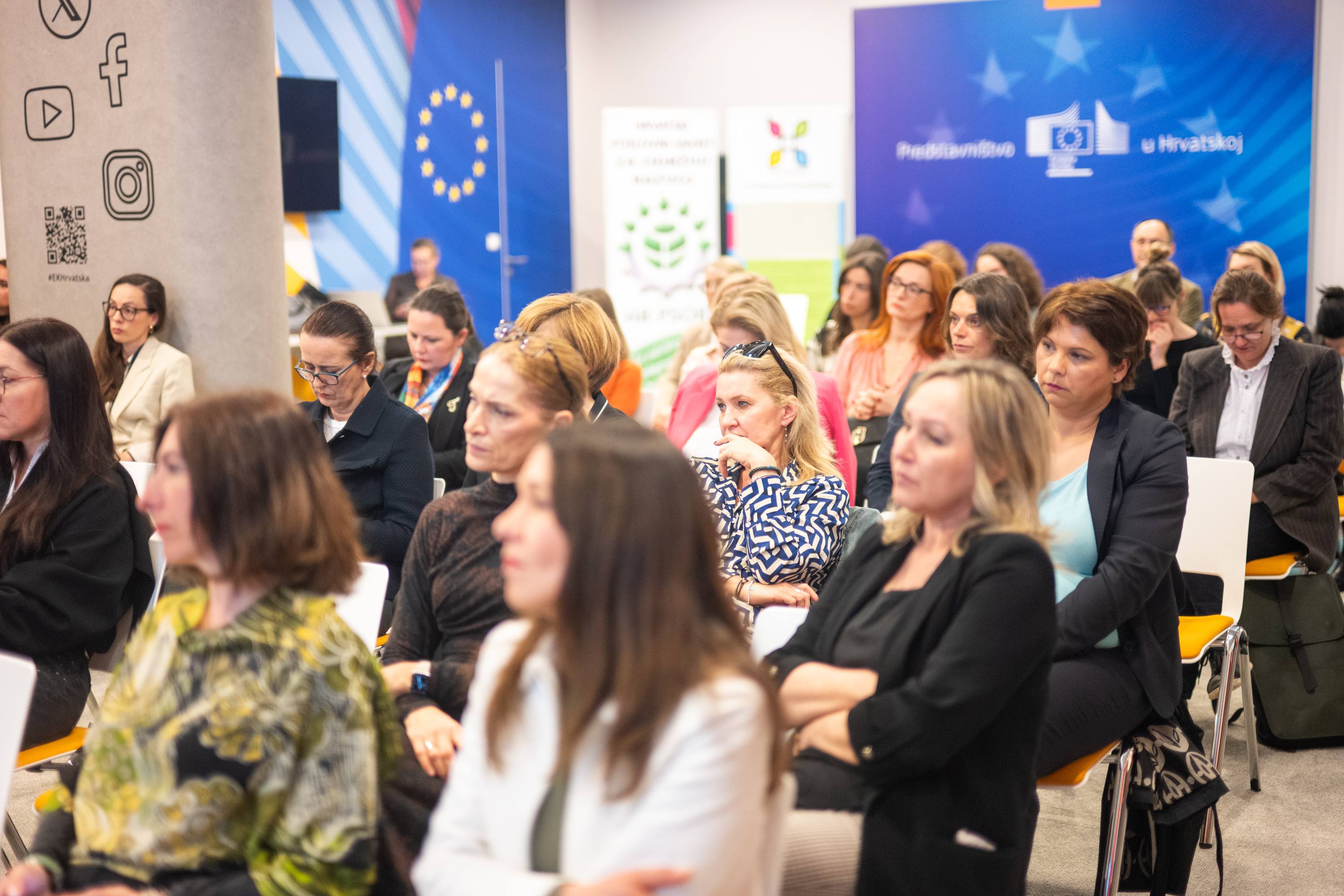 Konf AI galerija - fotografija 82