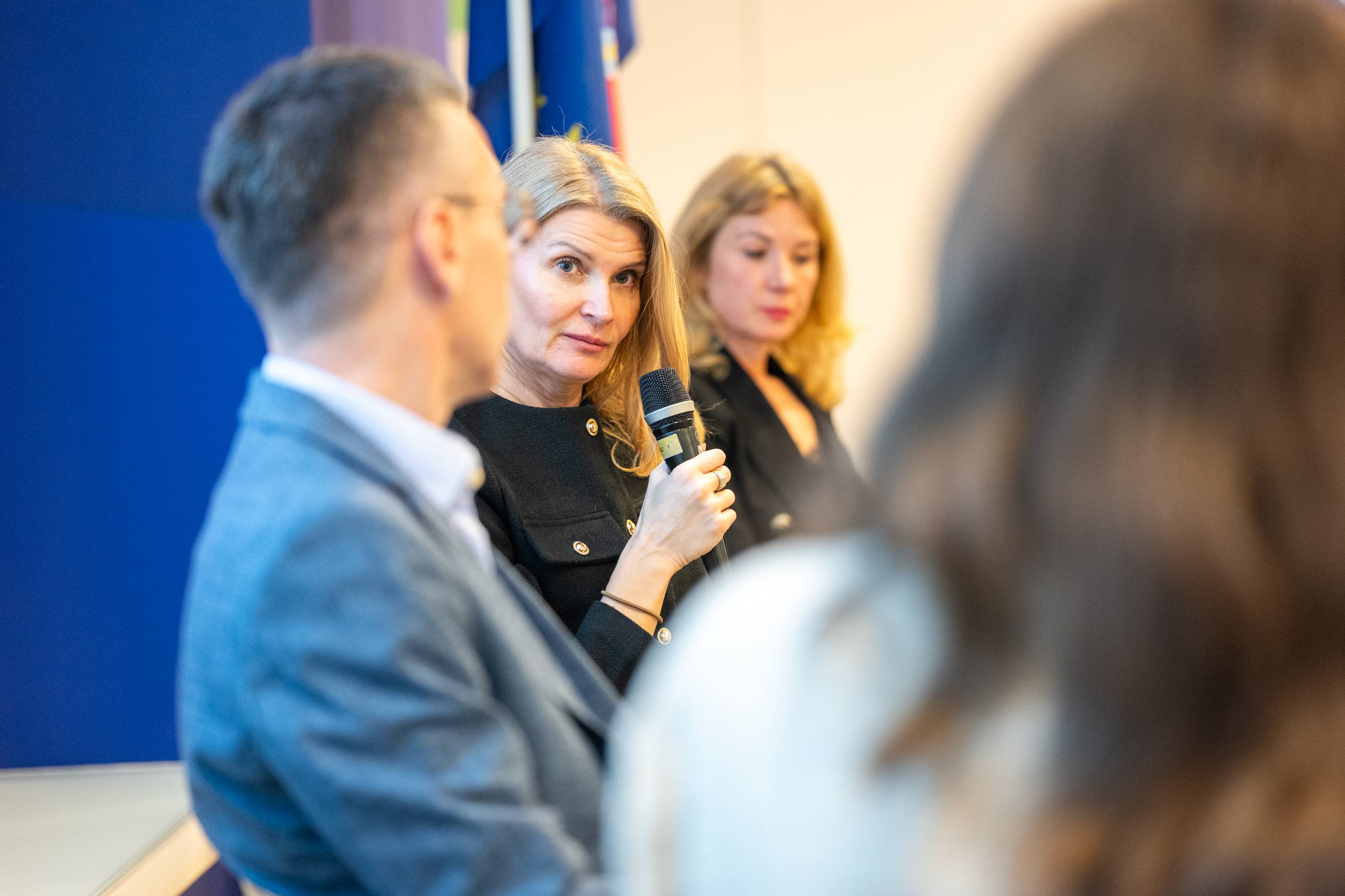 Konf AI galerija - fotografija 91