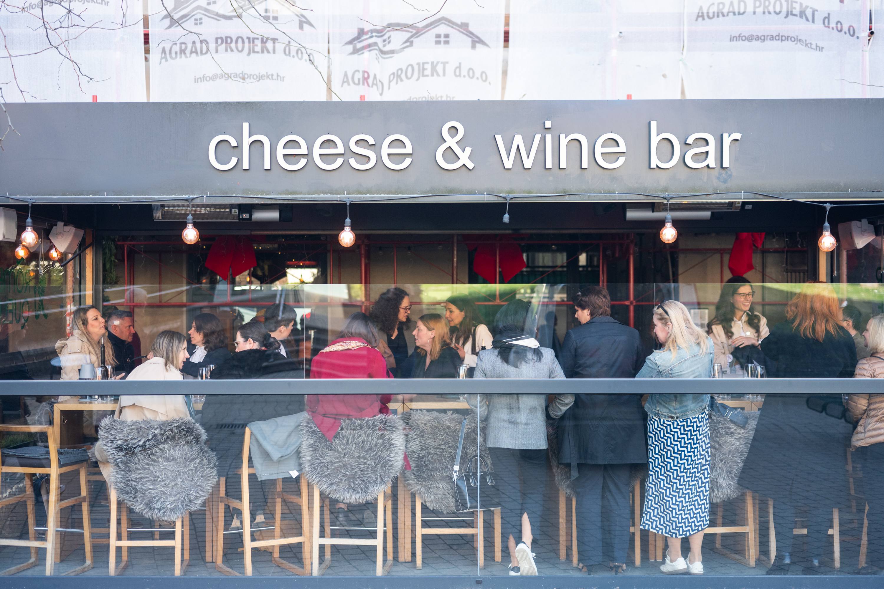 Konf AI galerija - fotografija 108